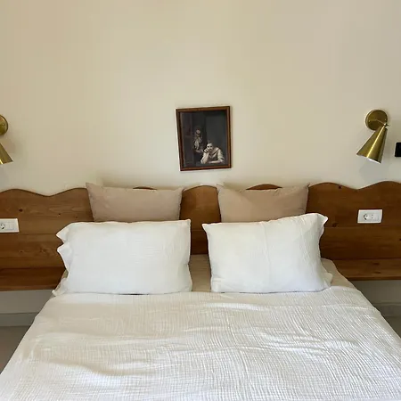 Steps To 3 Bedrooms 2 Bathrooms 2 Kitchens With A Terrace - 2 Parking Spots - Sea View アパート スヴェティ・ステファン